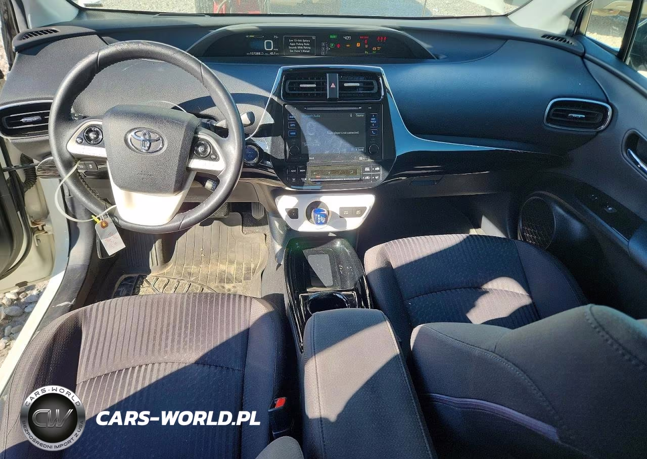 2017 Toyota Prius Three VIN:JTDKARFU6H3042431 - 8