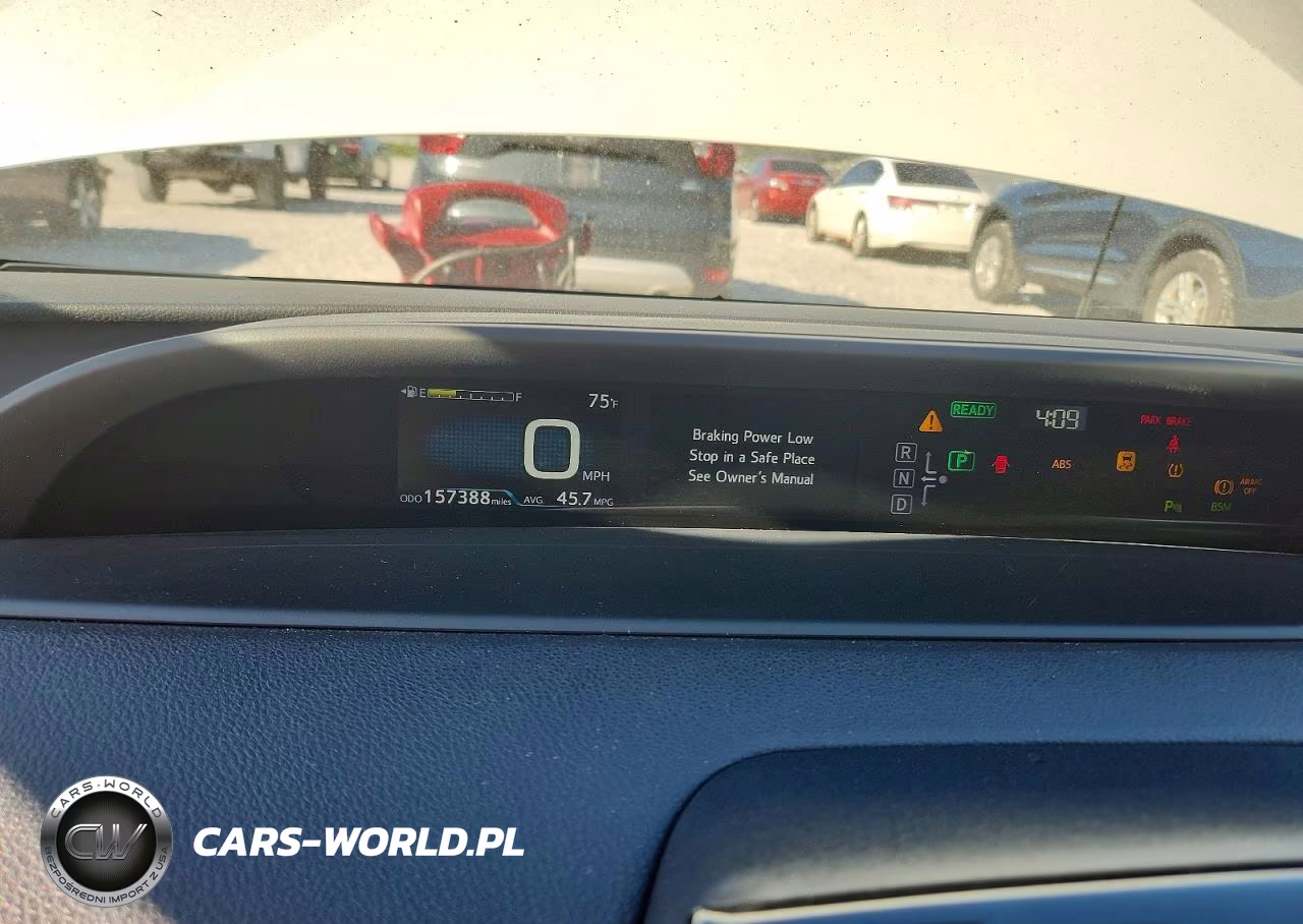 2017 Toyota Prius Three VIN:JTDKARFU6H3042431 - 9