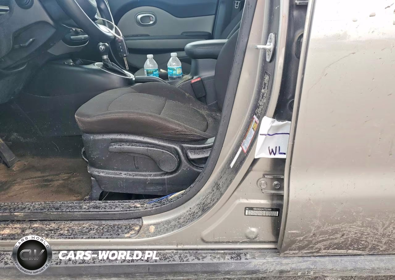 2018 Kia Soul Base VIN:KNDJN2A24J7521989 - 12