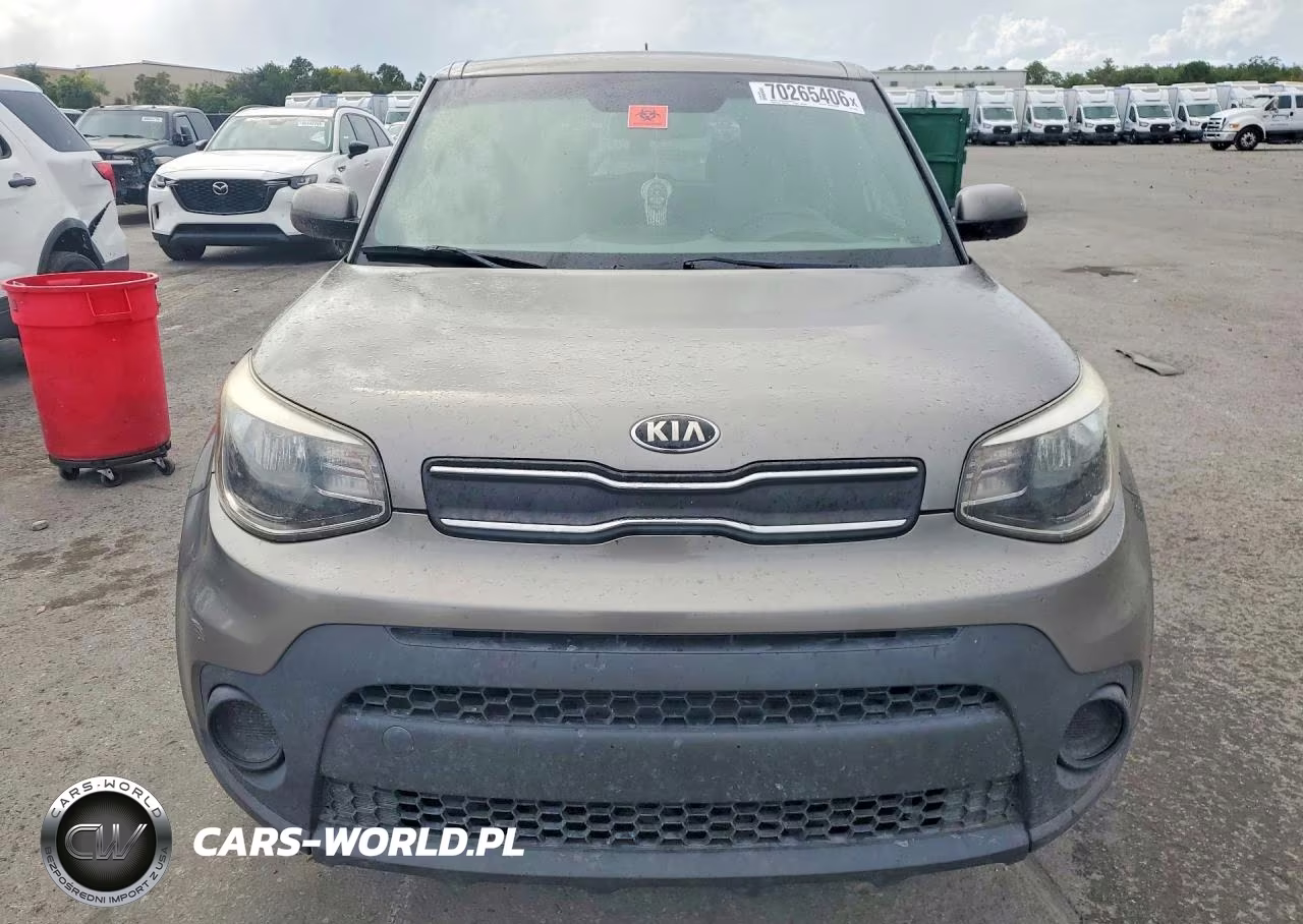 2018 Kia Soul Base VIN:KNDJN2A24J7521989 - 5