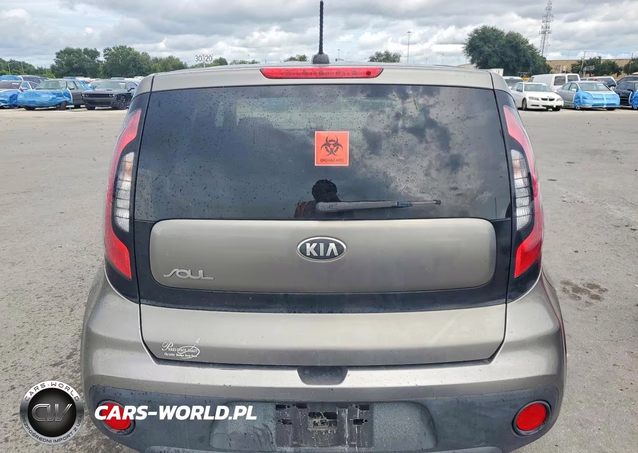 2018 Kia Soul Base VIN:KNDJN2A24J7521989 - 6