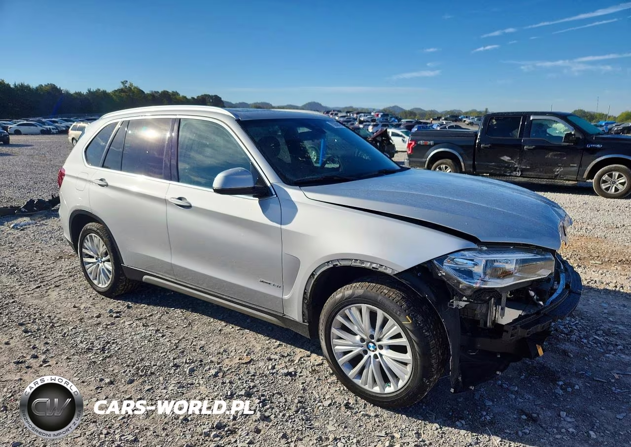 2017 BMW X5 xDrive35I VIN:5UXKR0C36H0X79936 - 4
