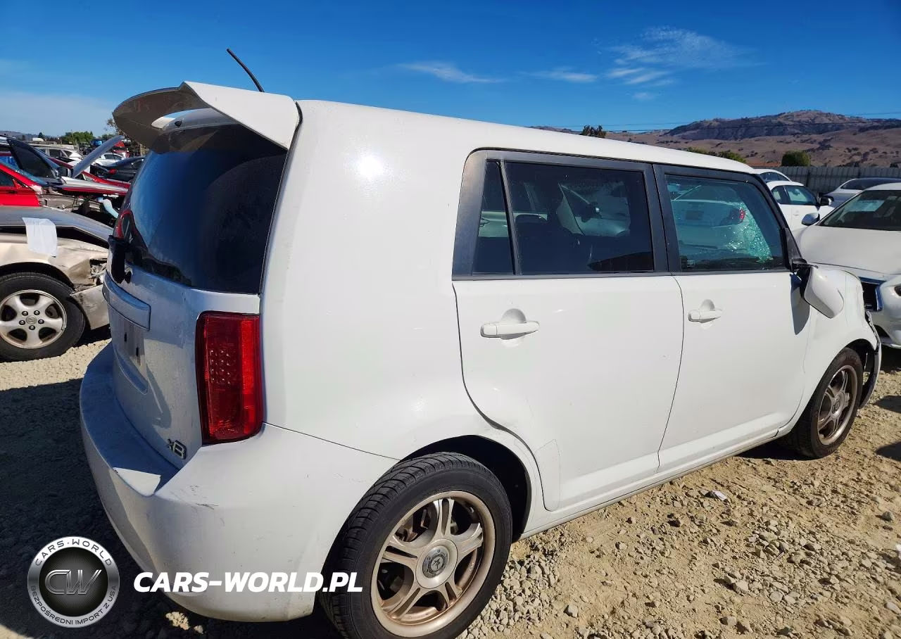 2008 Scion Xb Base VIN:JTLKE50E781004124 - 3