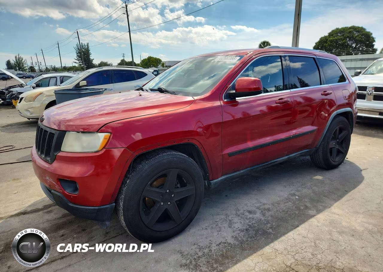 2011 Jeep Grand Cherokee Laredo VIN:1J4RR4GG3BC601163 - 1