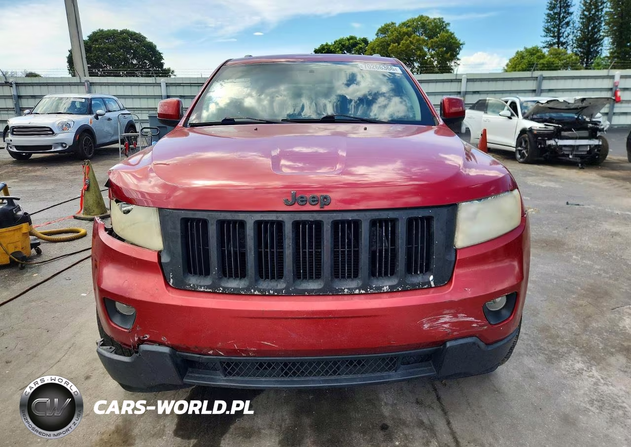 2011 Jeep Grand Cherokee Laredo VIN:1J4RR4GG3BC601163 - 5
