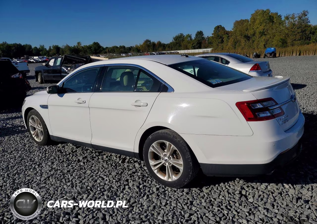 2015 Ford Taurus Sel VIN:1FAHP2E8XFG196043 - 2