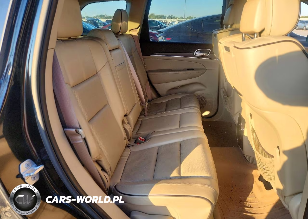 2015 Jeep Grand Cherokee Overland VIN:1C4RJFCG7FC790758 - 10