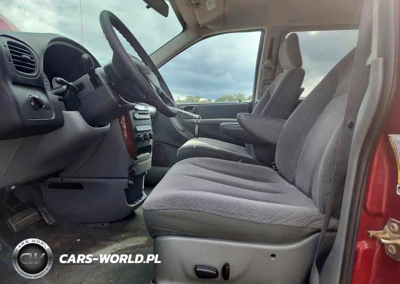 2006 Chrysler Town & Country VIN:1A4GP45R36B733501 - 7