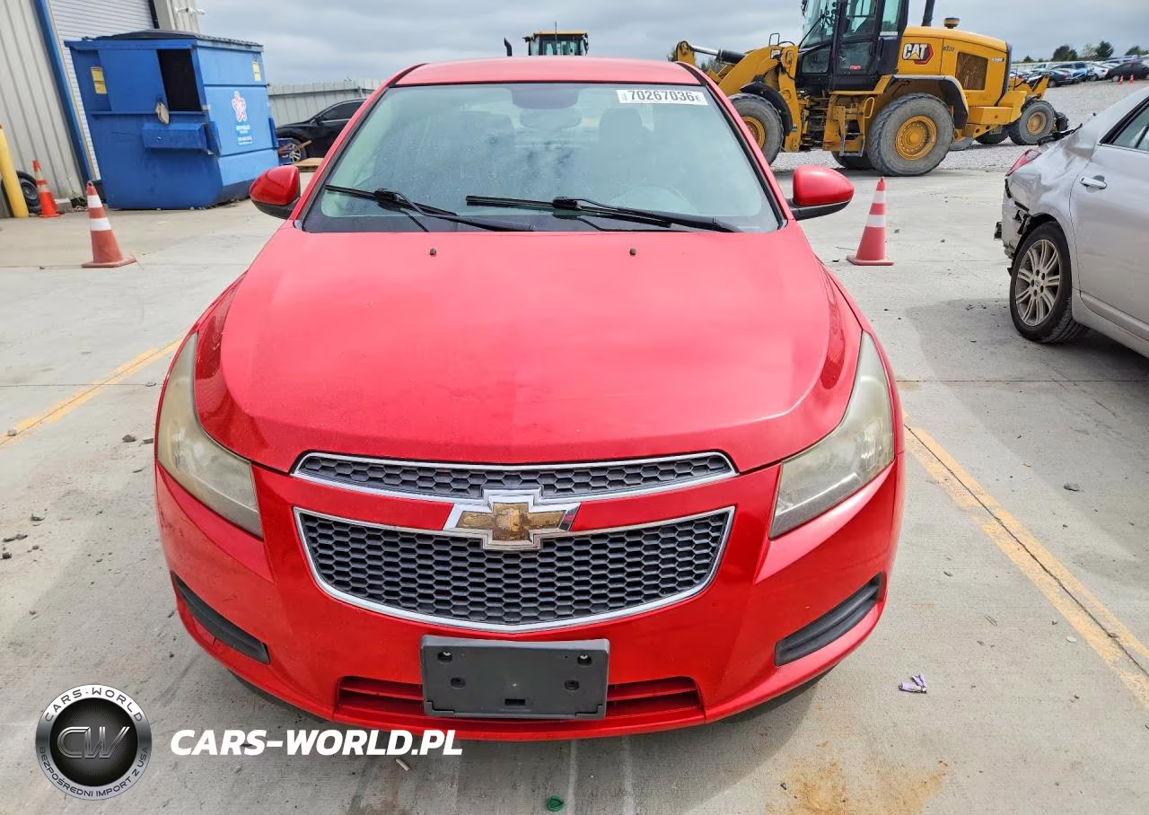 2014 Chevrolet Cruze Lt VIN:1G1PC5SB4E7102409 - 5