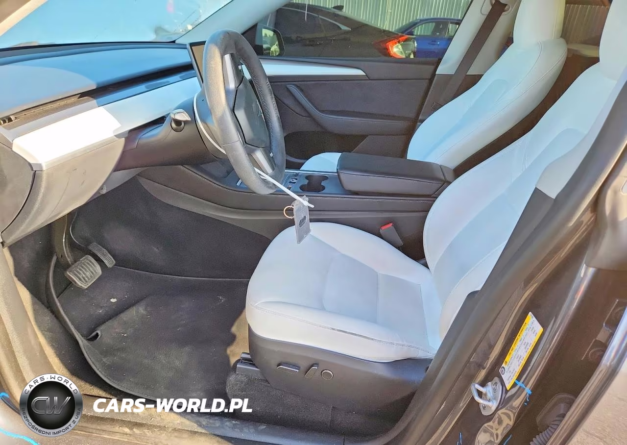 2023 Tesla Model Y VIN:7SAYGDEE6PF871283 - 7
