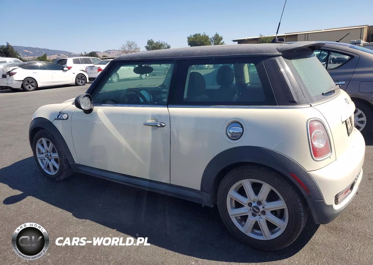 2011 Mini Cooper S VIN:WMWSV3C56BTY21671 - 2