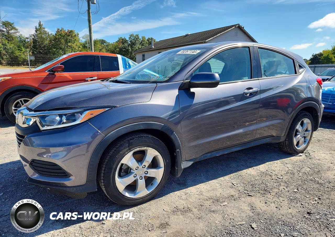 2020 Honda Hr-V Lx VIN:3CZRU6H37LM725717 - 1