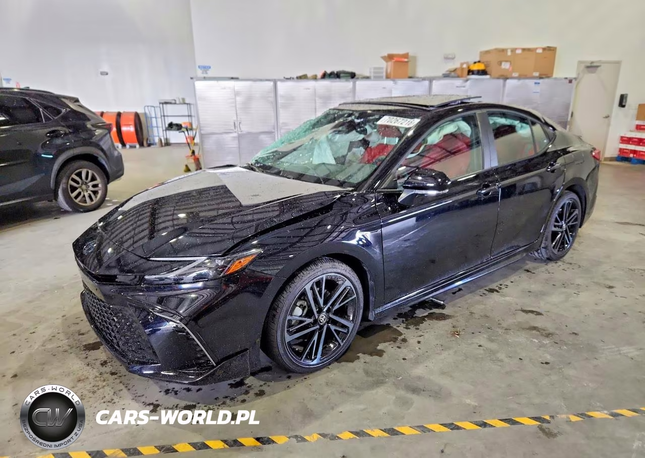 2026 Toyota Camry Xse VIN:4T1DAACKXTU687868 - 1