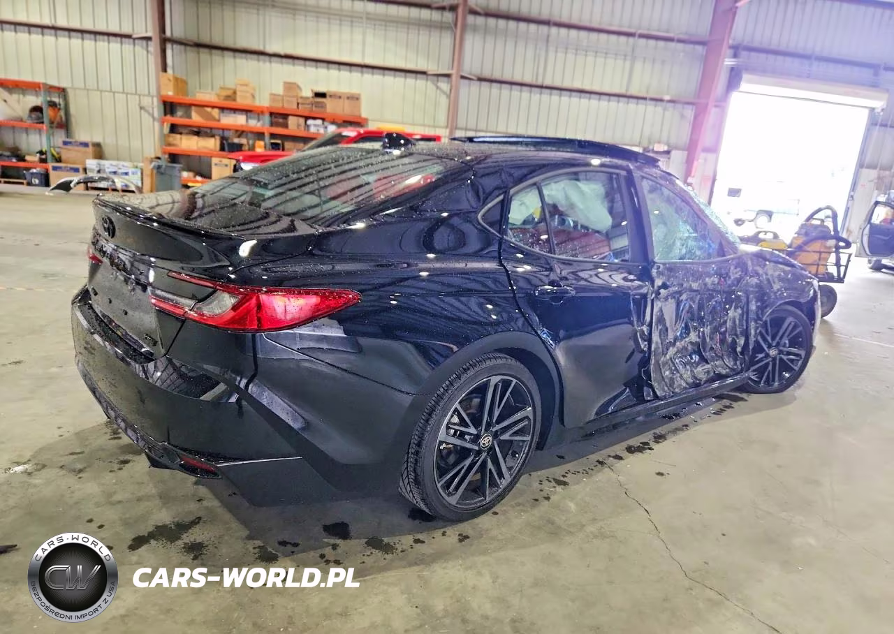 2026 Toyota Camry Xse VIN:4T1DAACKXTU687868 - 3
