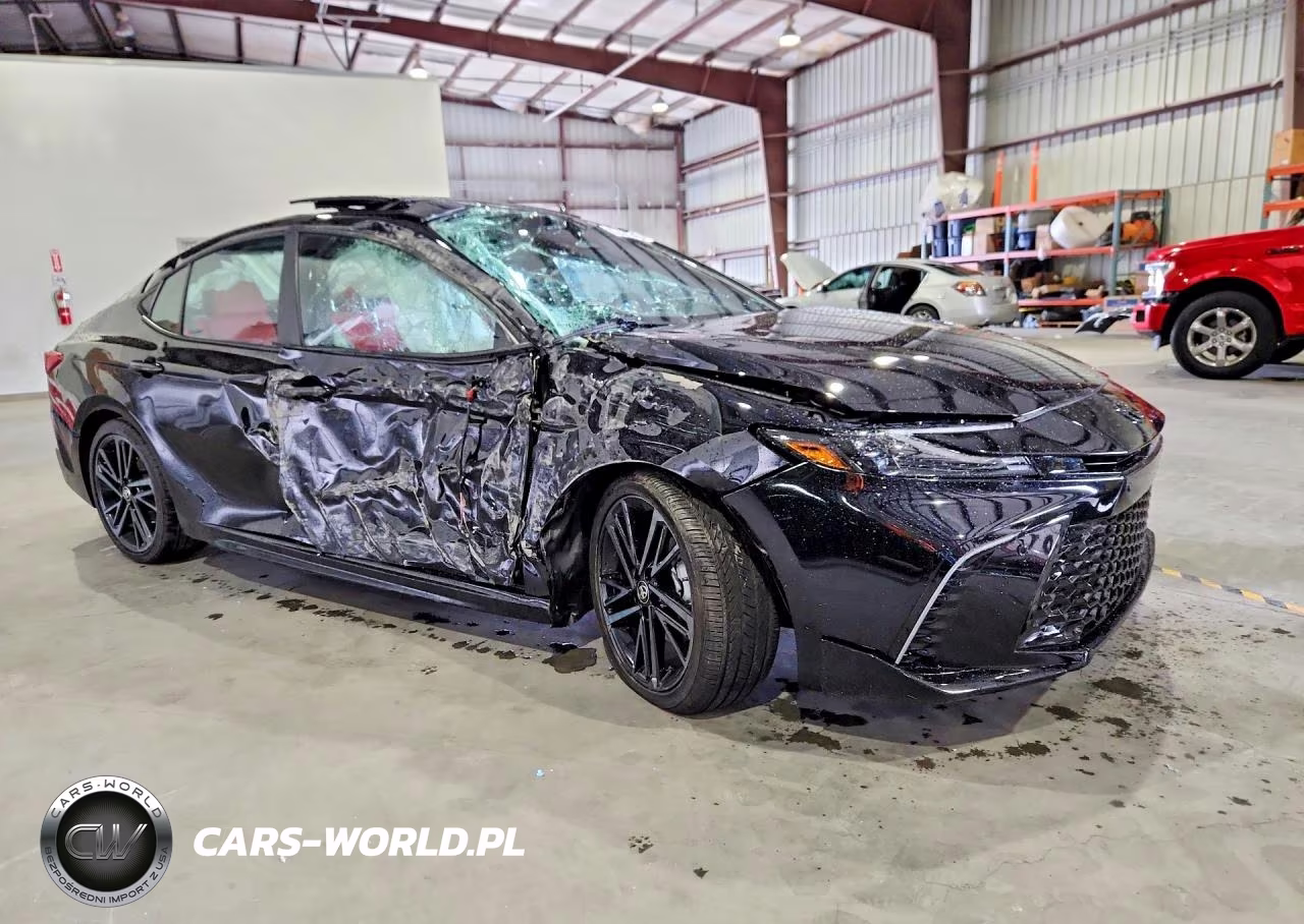 2026 Toyota Camry Xse VIN:4T1DAACKXTU687868 - 4
