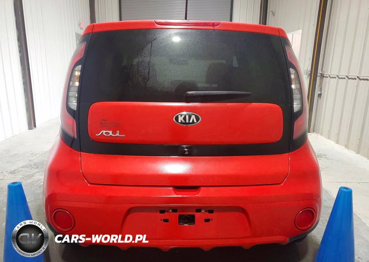 2018 Kia Soul + VIN:KNDJP3A50J7594142 - 6