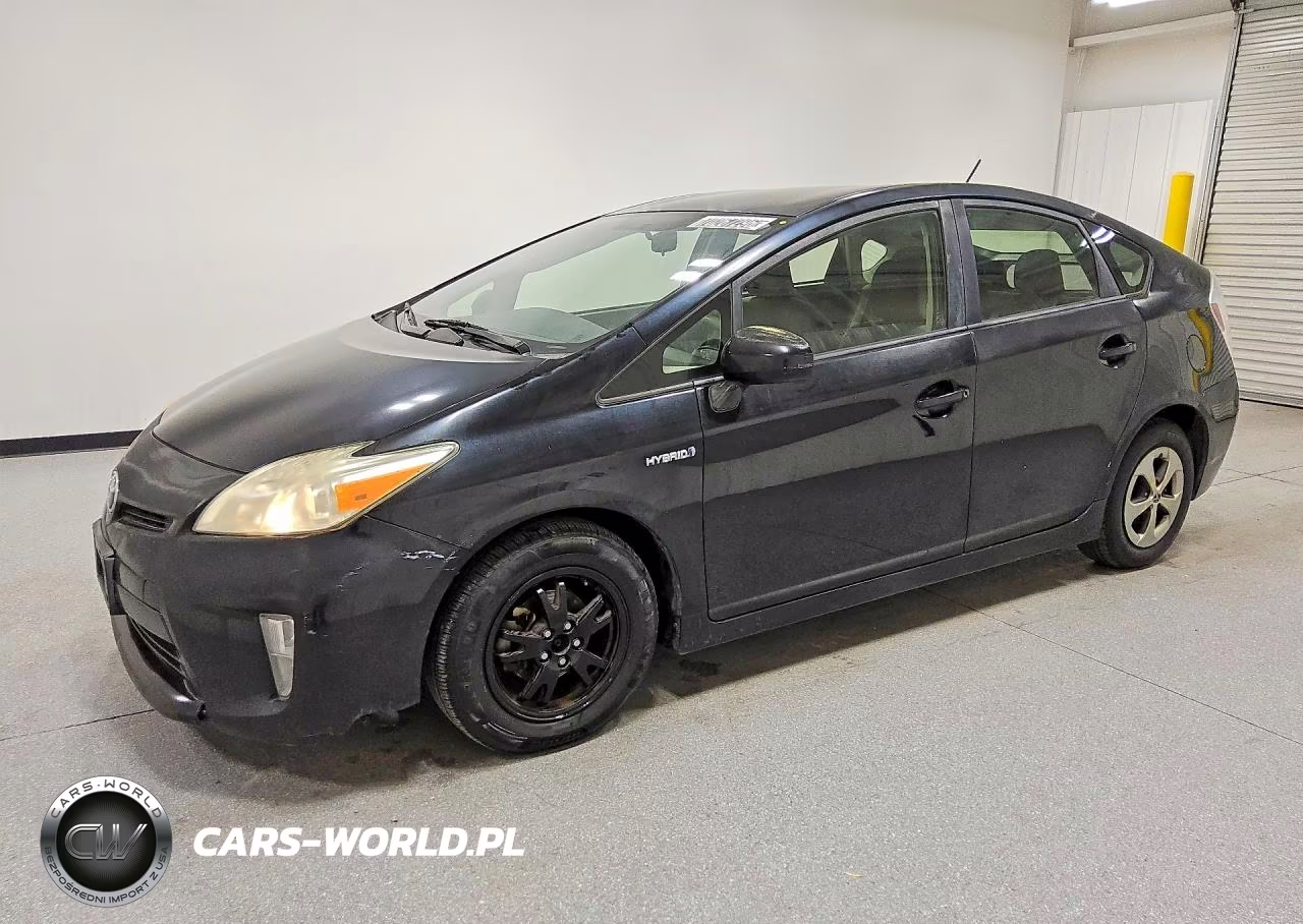 2013 Toyota Prius Two