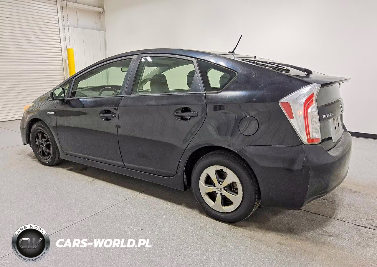2013 Toyota Prius Two VIN:JTDKN3DU6D5590948 - 2