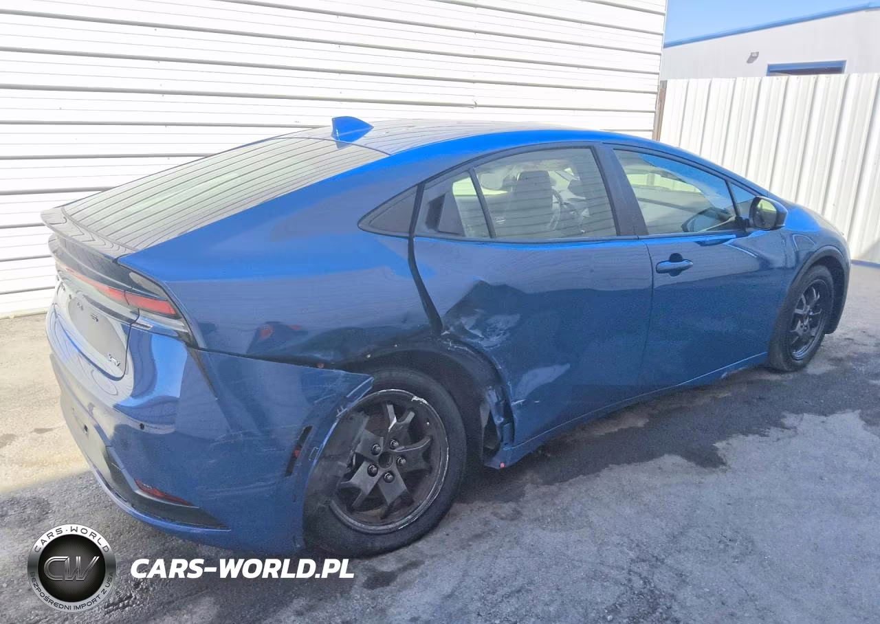 2023 Toyota Prius Le VIN:JTDACAAU0P3006179 - 3
