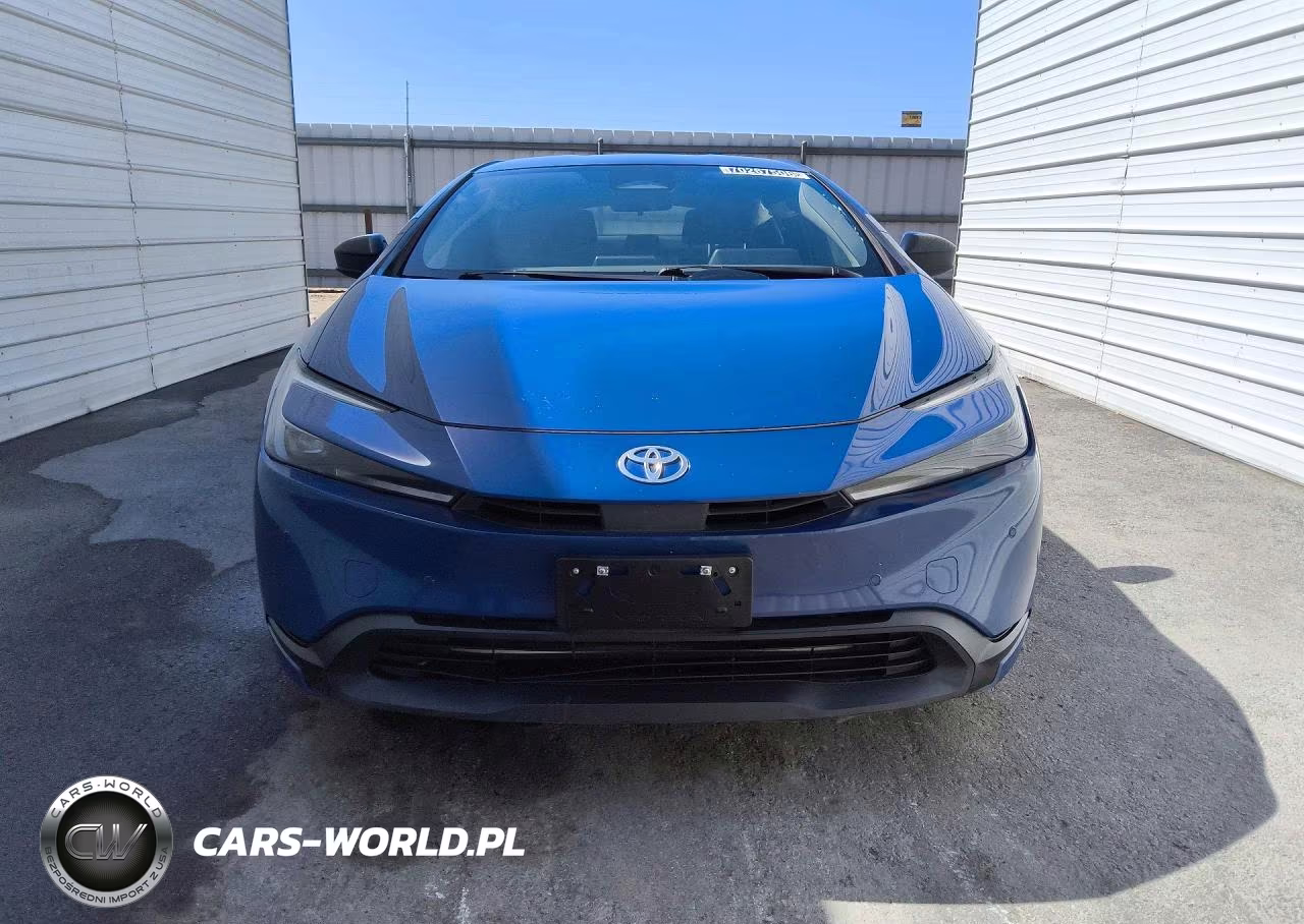 2023 Toyota Prius Le VIN:JTDACAAU0P3006179 - 5