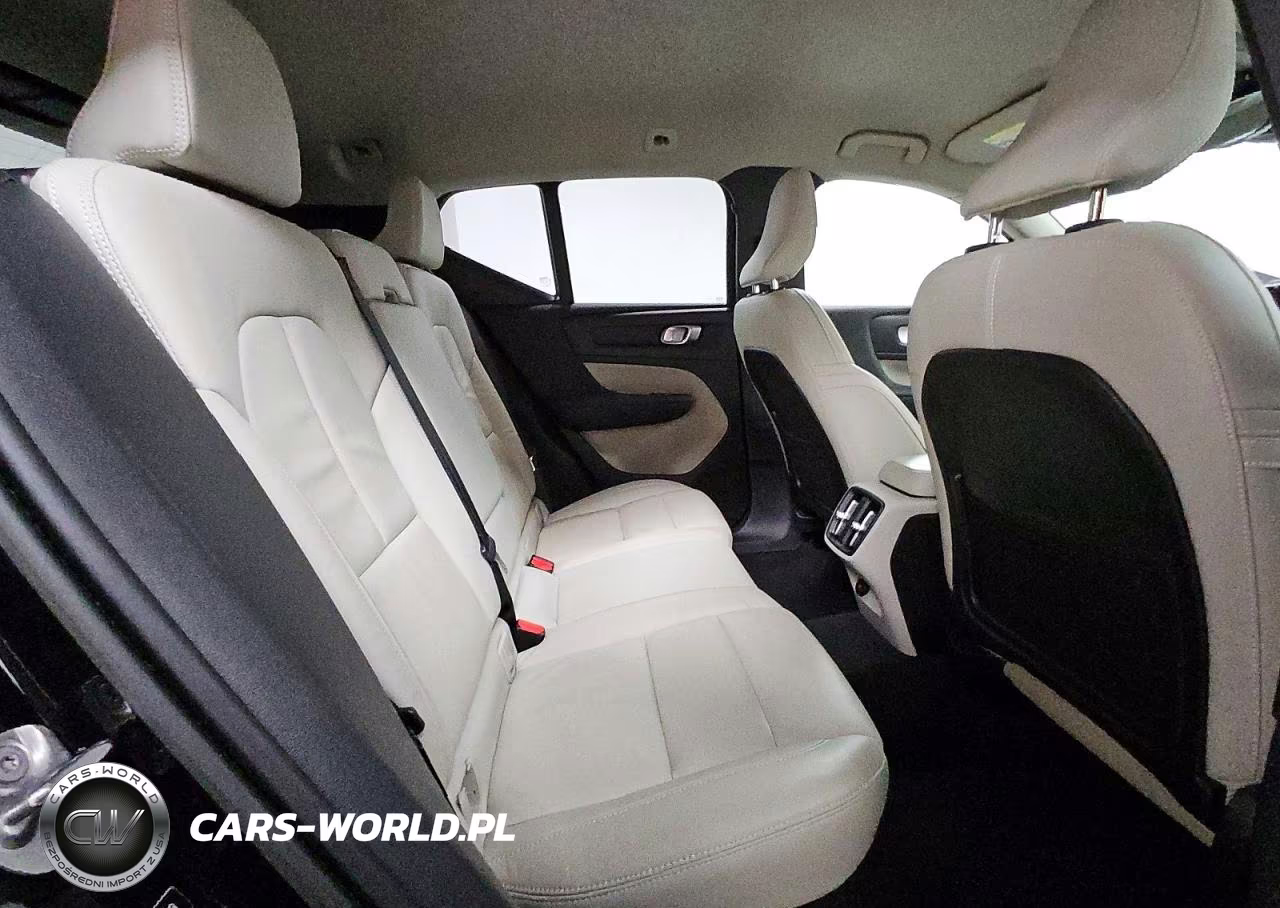 2022 Volvo Xc40 T5 Momentum VIN:YV4162UK8N2762883 - 11