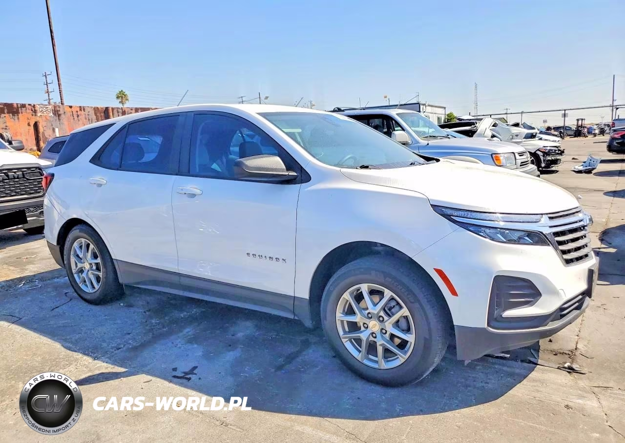 2023 Chevrolet Equinox Ls VIN:3GNAXHEG7PL157615 - 4