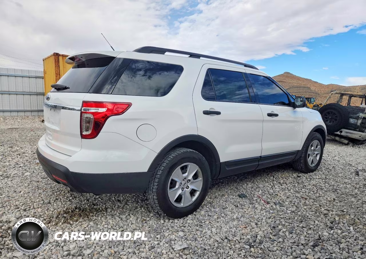 2014 Ford Explorer VIN:1FM5K7B82EGA49335 - 3