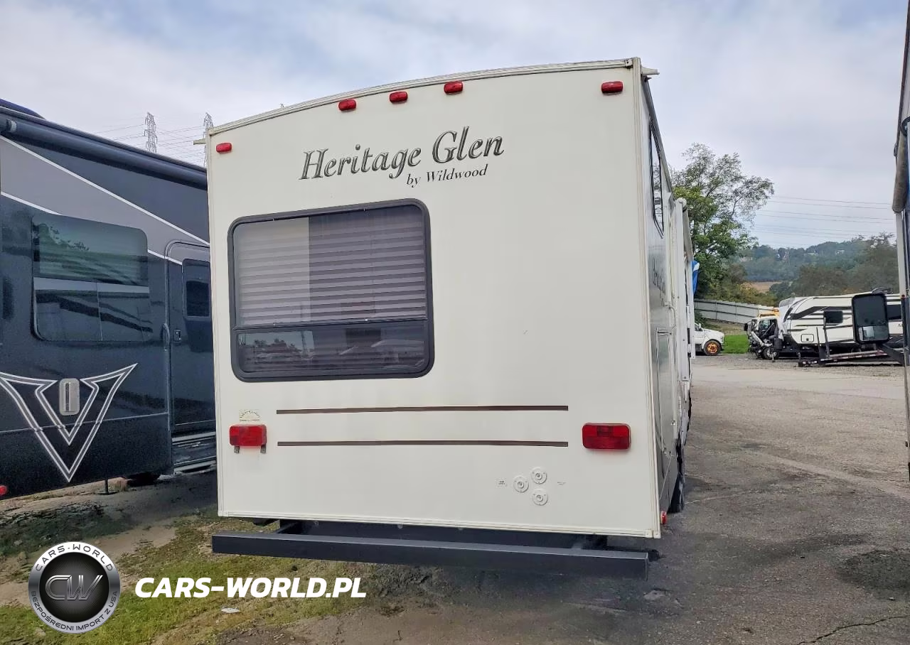 2011 Forest River Wildwood Camper VIN:4X4TWBG27BU003403 - 4