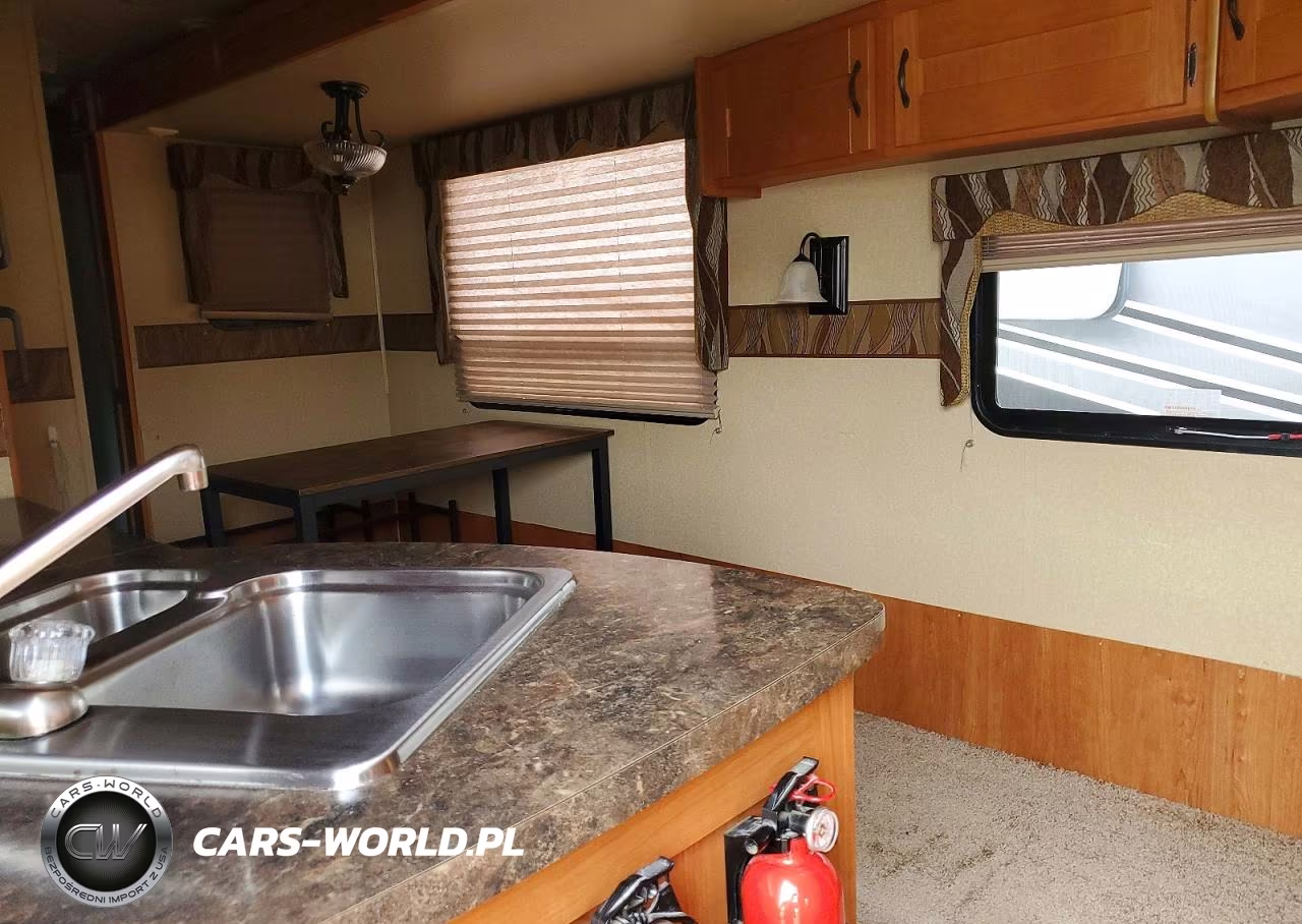 2011 Forest River Wildwood Camper VIN:4X4TWBG27BU003403 - 5