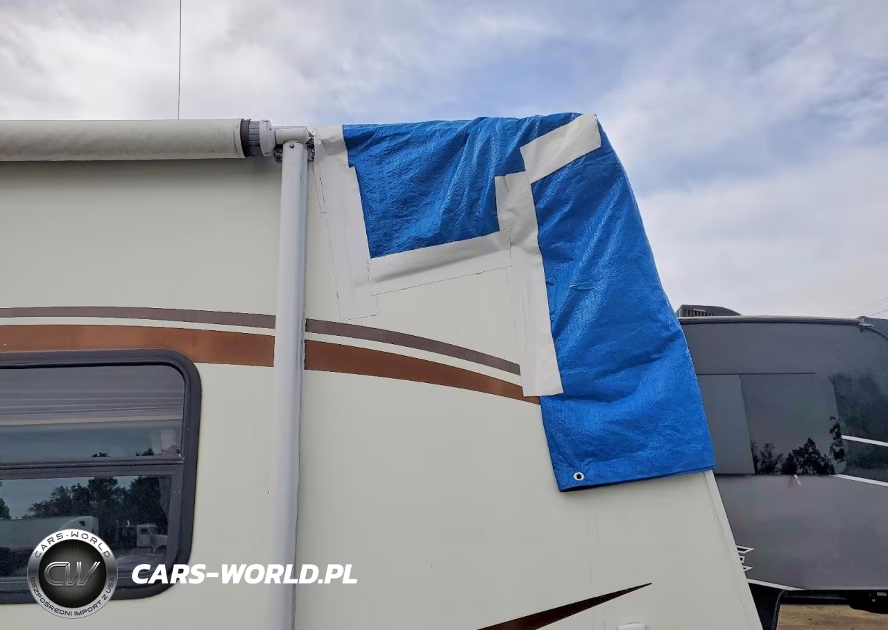 2011 Forest River Wildwood Camper VIN:4X4TWBG27BU003403 - 9