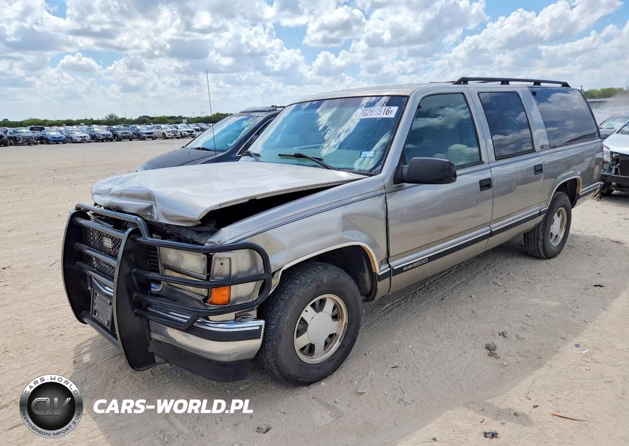 1999 GMC Suburban C1500 – zdjęcie 1 z 14