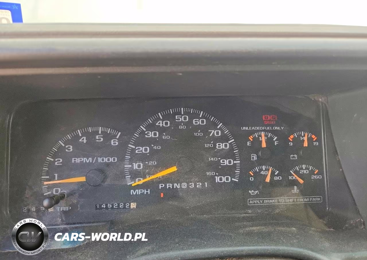 1999 GMC Suburban C1500 VIN:3GKEC16RXXG549854 - 9