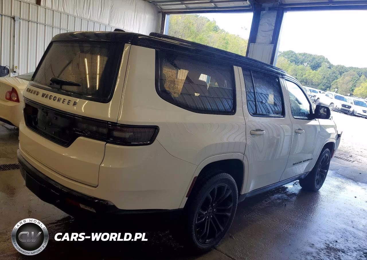 2023 Jeep Grand Wagoneer Series Ii VIN:1C4SJVFJ6PS584728 - 3