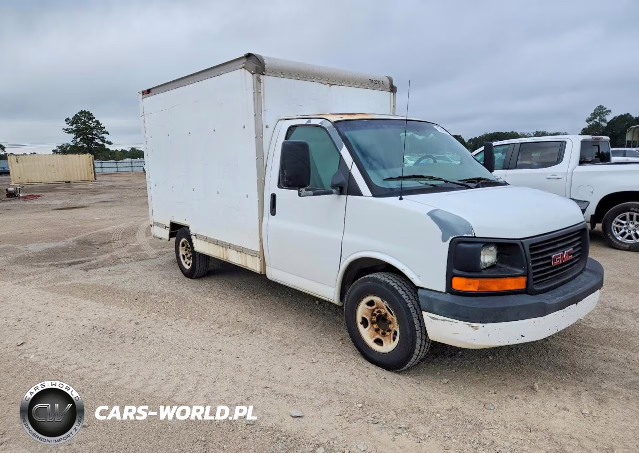 2007 GMC Savana Box Truck VIN:1GDGG31V471904102 - 4
