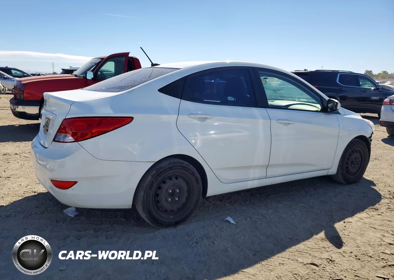 2015 Hyundai Accent Gls VIN:KMHCT4AE3FU834573 - 3