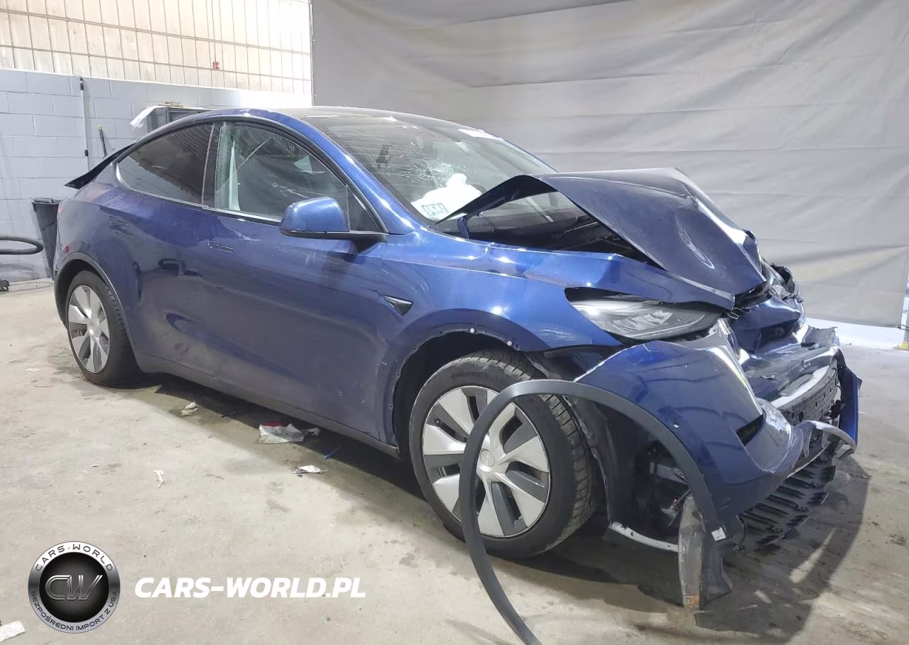 2021 Tesla Model Y VIN:5YJYGDEE8MF069035 - 4