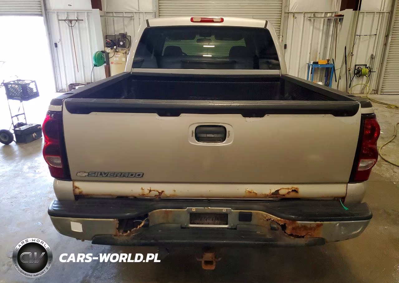 2007 Chevrolet Silverado K1500 Classic Crew Cab VIN:2GCEK13Z671109996 - 6
