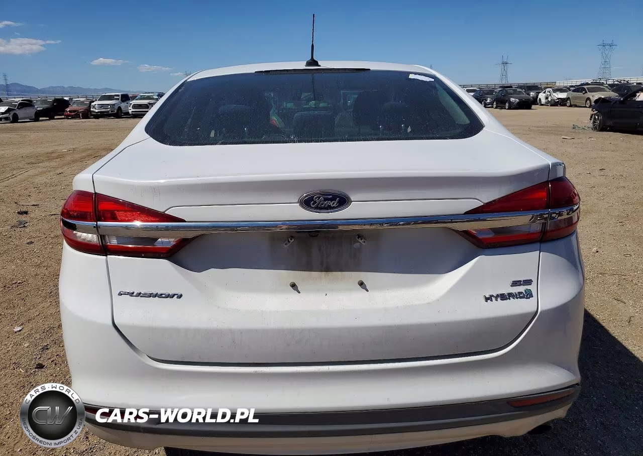 2018 Ford Fusion Se Hybrid VIN:3FA6P0LUXJR116317 - 6