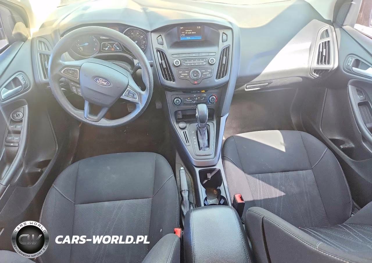 2018 Ford Focus Se VIN:1FADP3F24JL279983 - 8