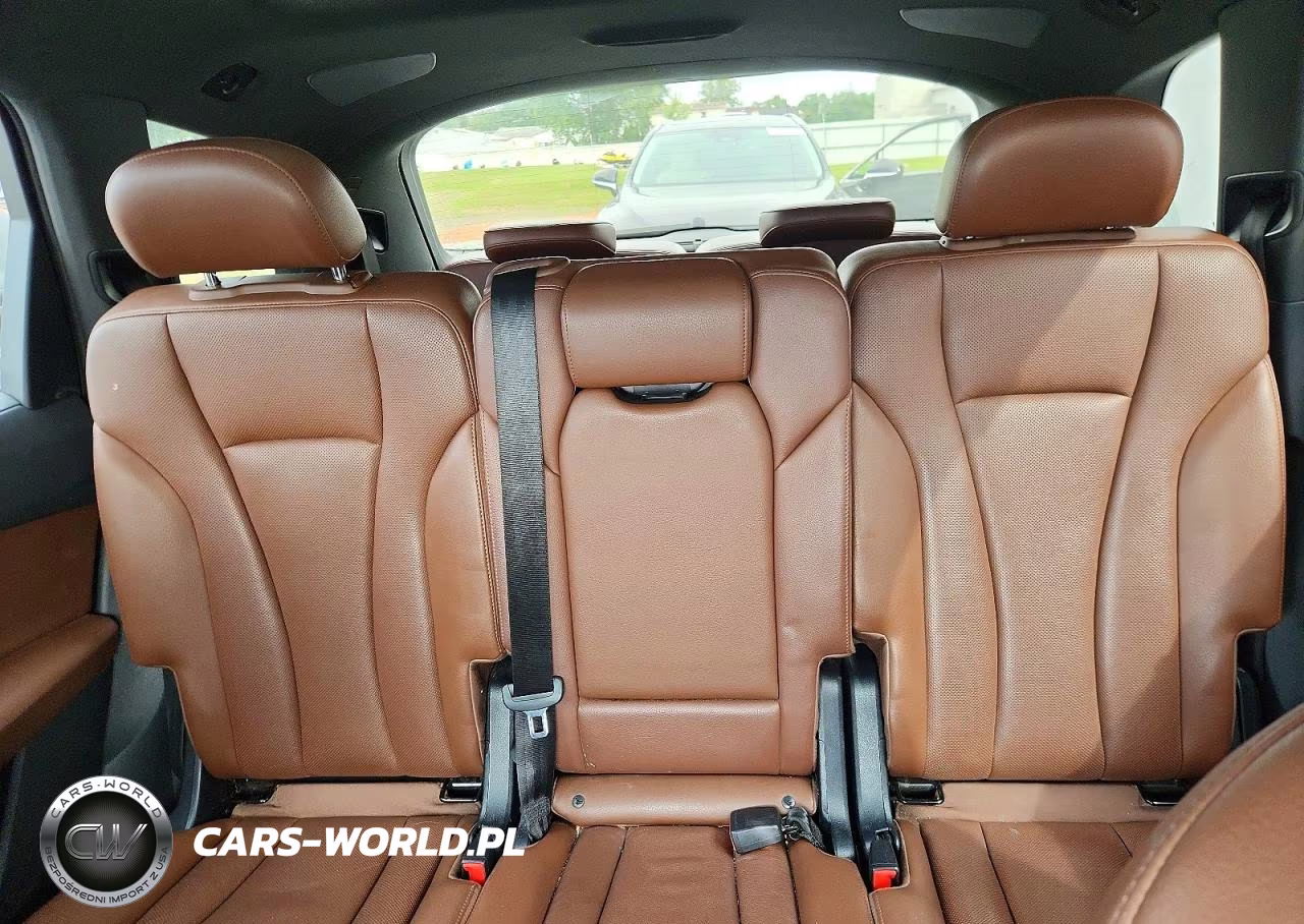 2019 Audi Q7 Premium Plus VIN:WA1LAAF74KD048210 - 10