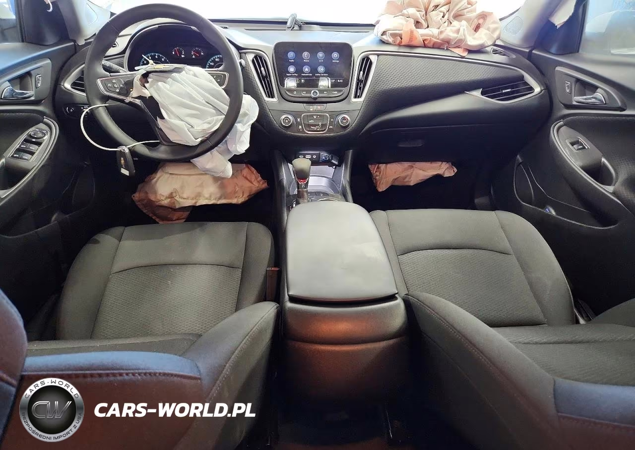 2025 Chevrolet Malibu Rs VIN:1G1ZG5ST4SF104605 - 8