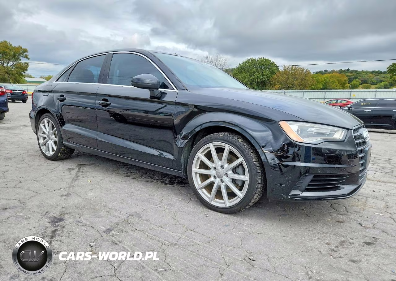 2015 Audi A3 Premium Plus VIN:WAUEFGFFXF1143210 - 4
