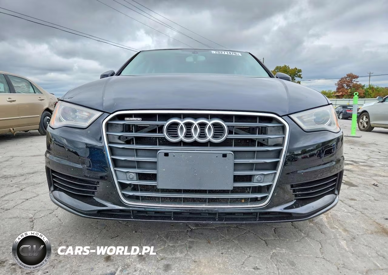 2015 Audi A3 Premium Plus VIN:WAUEFGFFXF1143210 - 5
