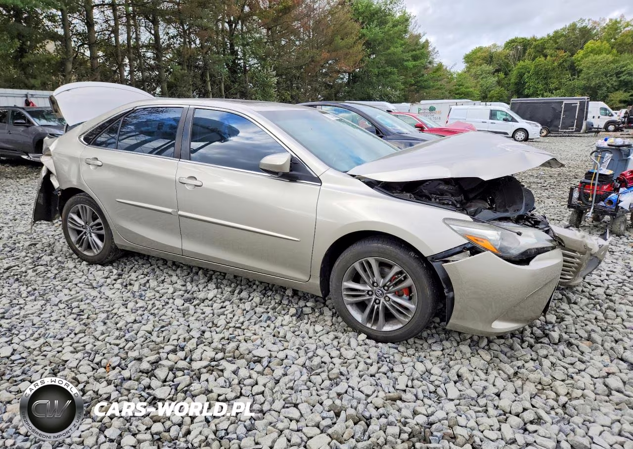 2016 Toyota Camry Se VIN:4T1BF1FK4GU227339 - 4