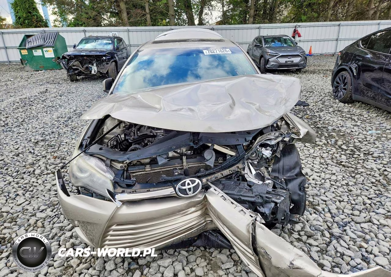 2016 Toyota Camry Se VIN:4T1BF1FK4GU227339 - 5