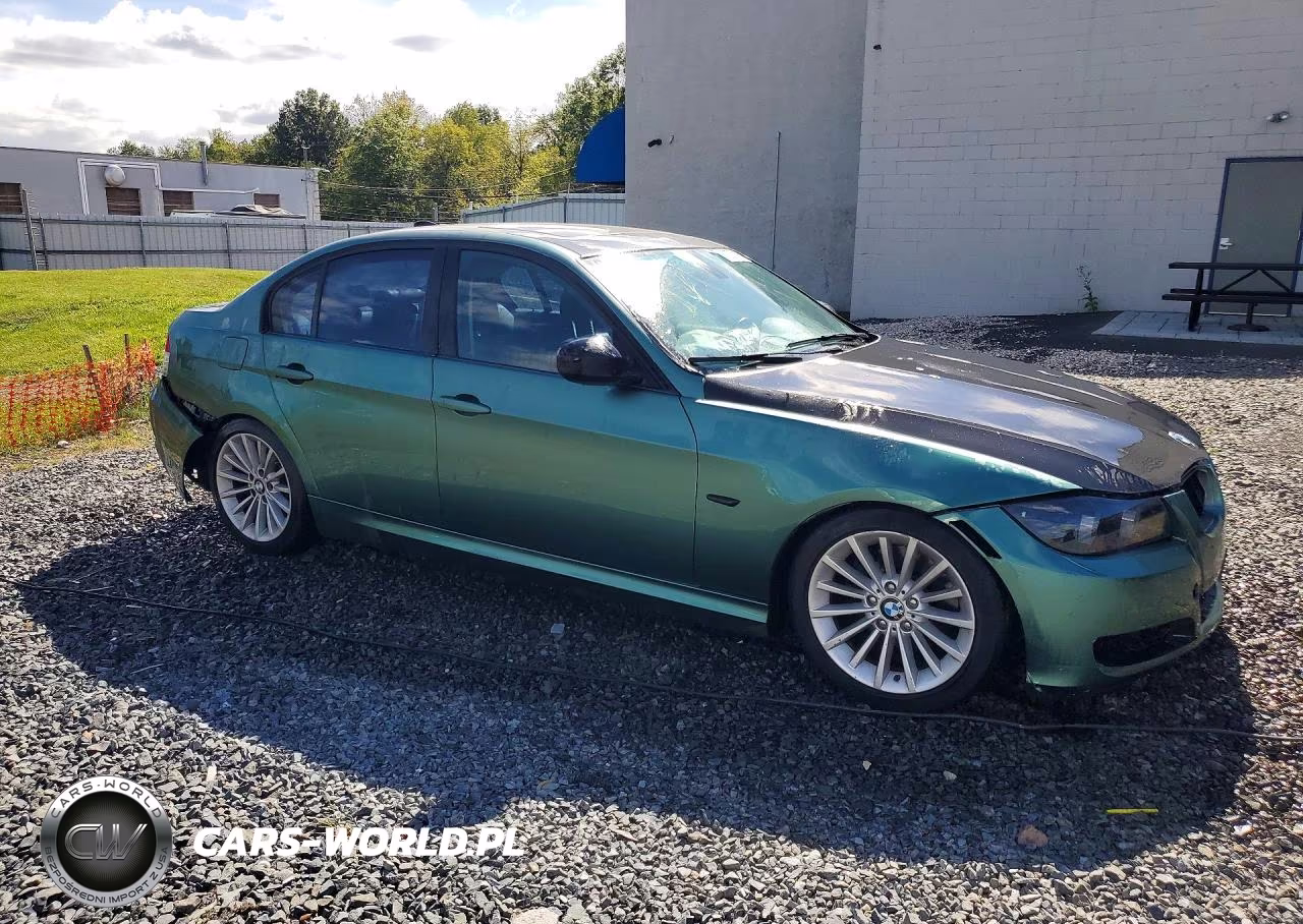 2011 BMW 328 Xi Sulev VIN:WBAPK5G57BNN30377 - 4