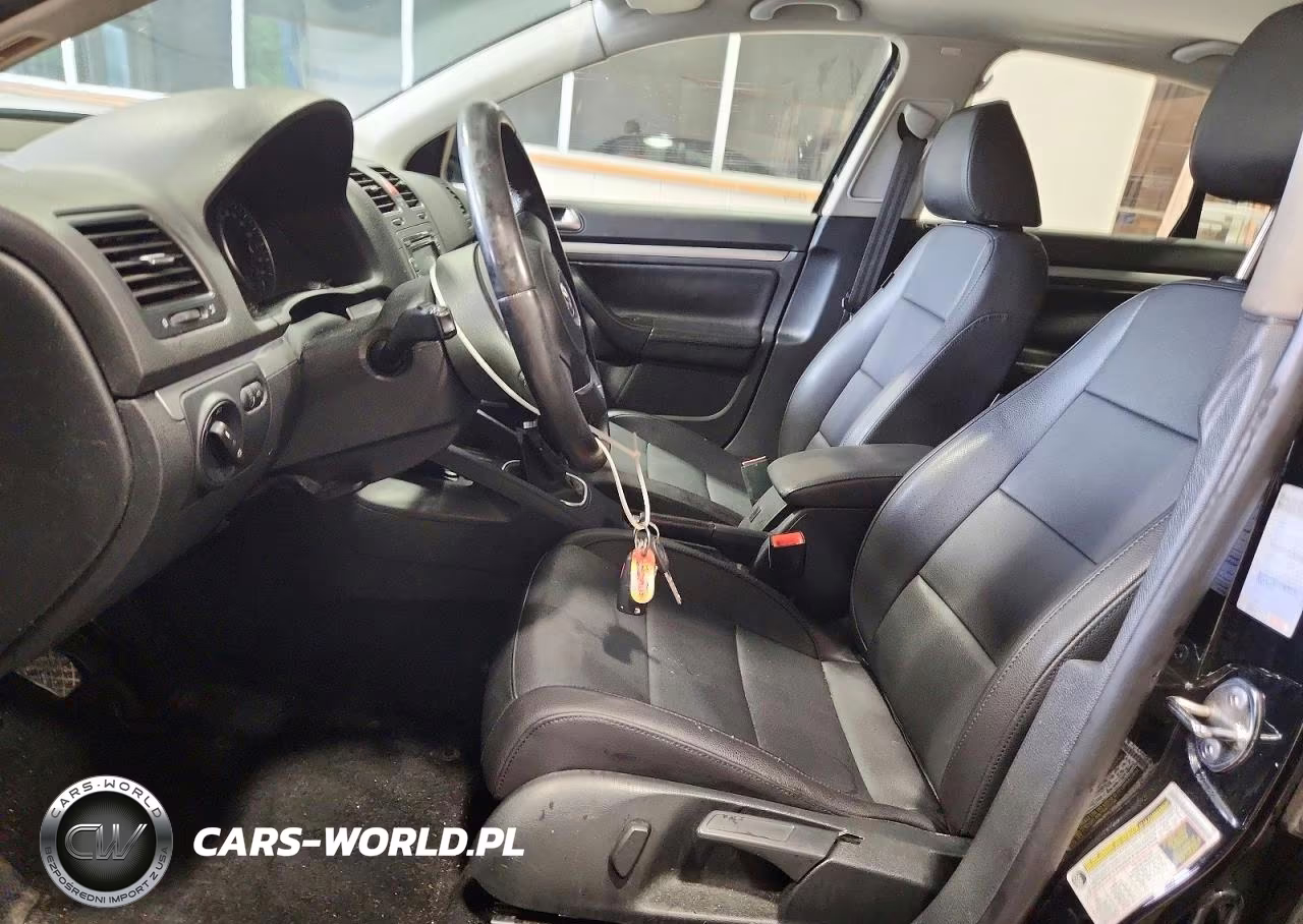 2010 Volkswagen Jetta Limited VIN:3VWAX7AJ0AM129805 - 7