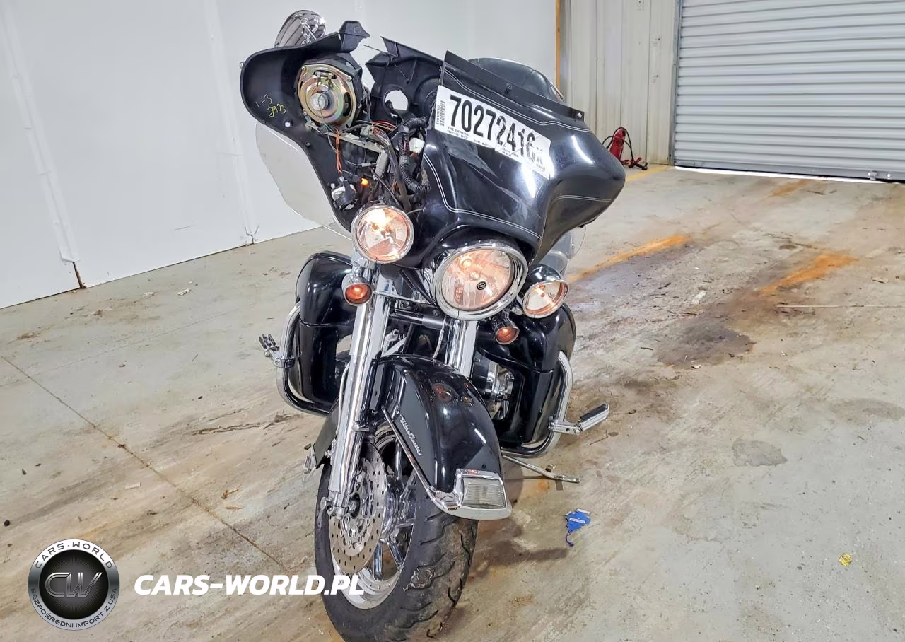 2005 Harley-Davidson Flhtcui VIN:1HD1FCW1X5Y640440 - 2