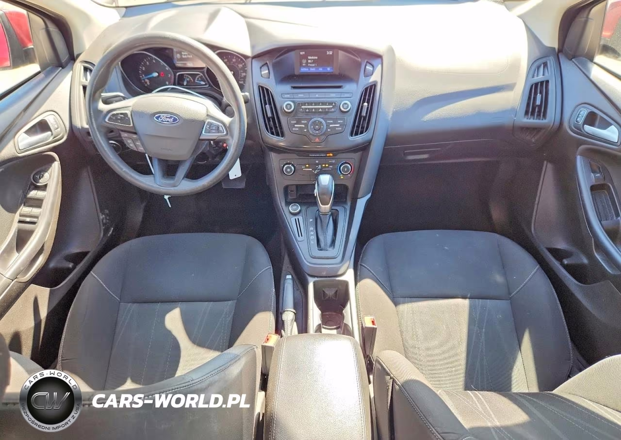 2016 Ford Focus Se VIN:1FADP3F28GL358761 - 8