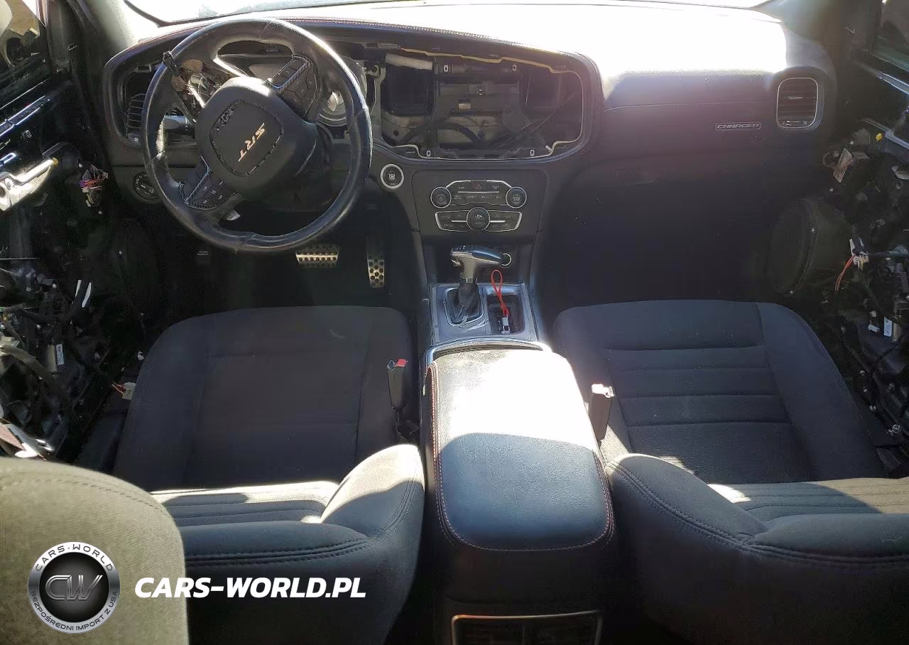 2019 Dodge Charger Scat Pack VIN:2C3CDXGJ9KH592347 - 8